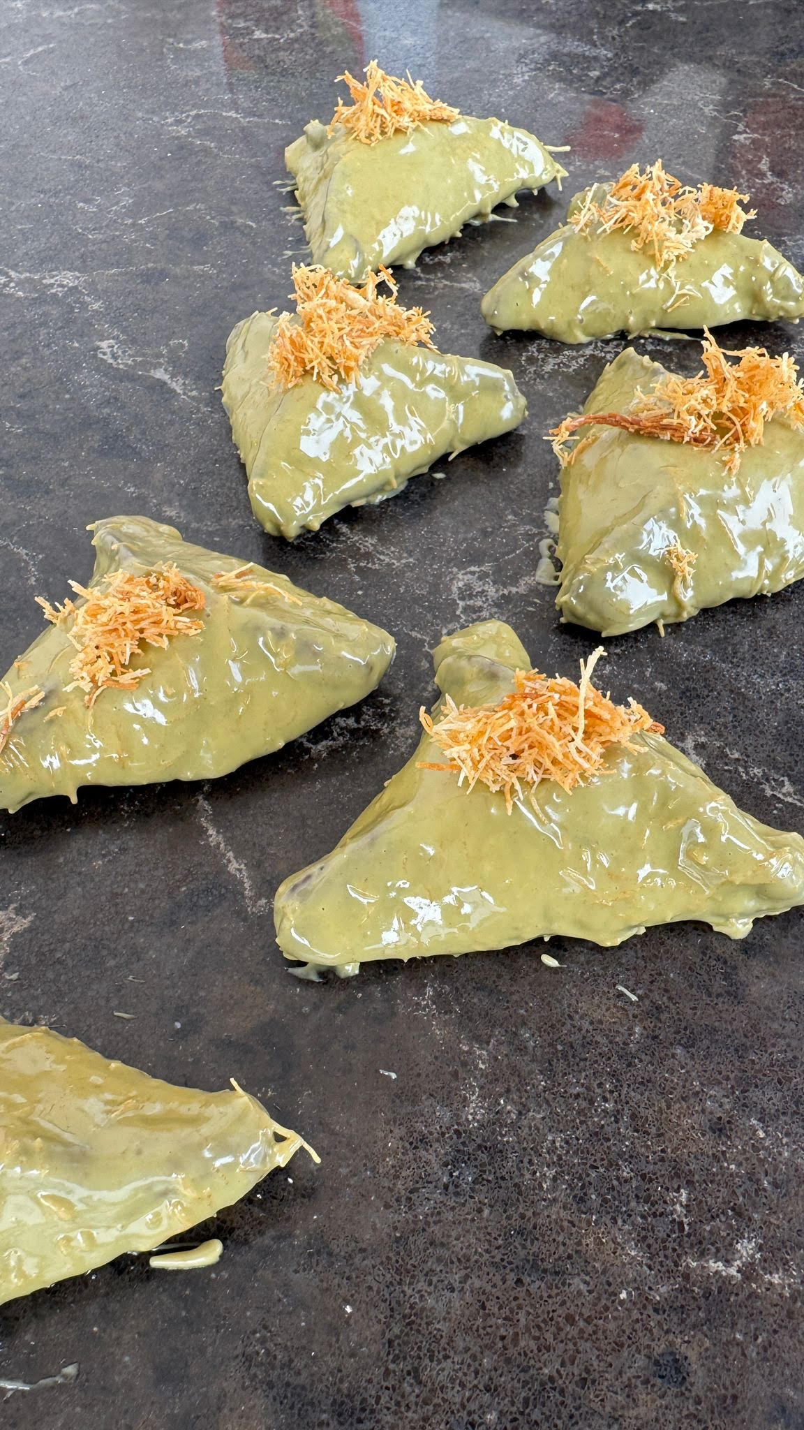 אזני המן דובאי